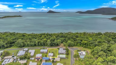 Property 55 Trochus Street, DINGO BEACH QLD 4800 IMAGE 0