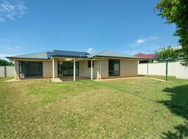 Property 67 Hogg Street, Cranley QLD 4350 IMAGE 0