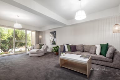 Property 19 Yaralla Crescent, St Helena VIC 3088 IMAGE 0