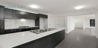 Property 10 Barbarrosa Road, Edmondson Park NSW 2555 IMAGE 0