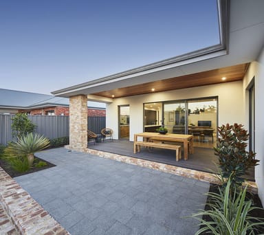 Property WANNANUP WA 6210 IMAGE 0