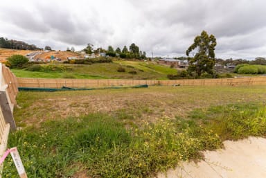 Property 312 Grolmen Court, Brown Hill VIC 3350 IMAGE 0