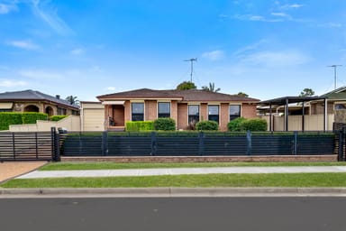 Property 24 Horatio Street, ROSEMEADOW NSW 2560 IMAGE 0