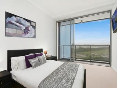 Property 703, 43 Harbour Town Drive, BIGGERA WATERS QLD 4216 IMAGE 0