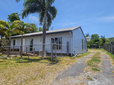 Property 27 Walker Street, COOKTOWN QLD 4895 IMAGE 0