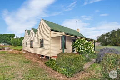 Property 24 Corringarra Road, SMEATON VIC 3364 IMAGE 0