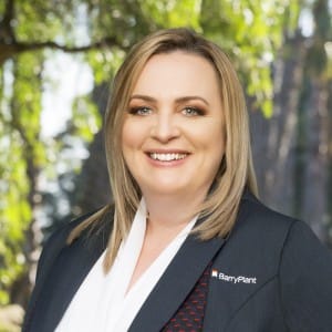 Property Agent Nicola Parreira