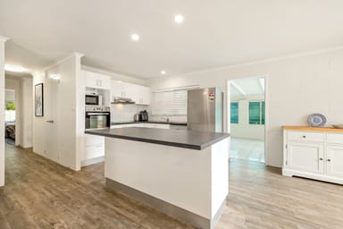 Property 18 Moonah Street, HOLLOWAYS BEACH QLD 4878 IMAGE 0