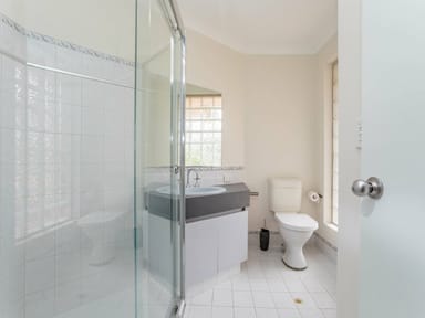 Property 7 Dabchick Close, East Cannington WA 6107 IMAGE 0