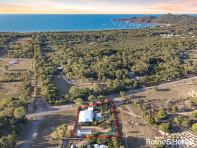 Property 136-138 Gifford Street, HORSESHOE BAY QLD 4819 IMAGE 0