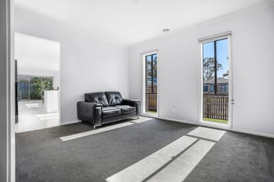 Property 27 Monica Way, BEACONSFIELD VIC 3807 IMAGE 0