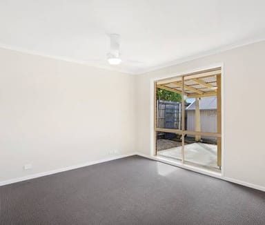 Property 5 Forestgum Grove, Regents Park QLD 4118 IMAGE 0