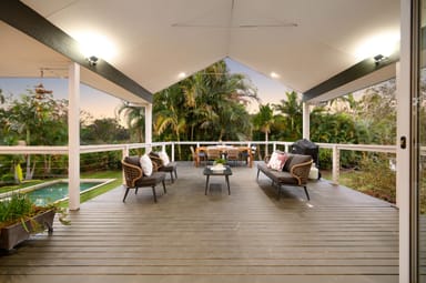 Property 213 Ruffles Road, WILLOW VALE QLD 4209 IMAGE 0