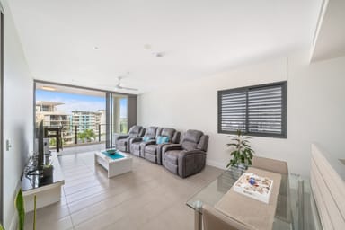 Property 610, 99 Marine Parade, Redcliffe QLD 4020 IMAGE 0