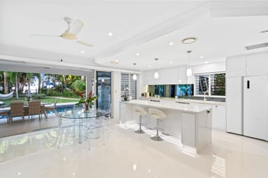 Property 72 Kewarra Street, KEWARRA BEACH QLD 4879 IMAGE 0