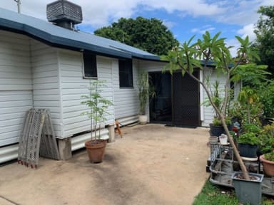 Property 2 Bicentennial Drive, Emerald QLD 4720 IMAGE 0