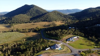 Property MARLOW Rifle Range Road Hidden Valley, PRESTON QLD 4800 IMAGE 0