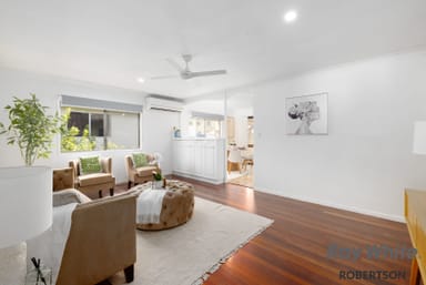 Property 15 Christopher Street, SUNNYBANK HILLS QLD 4109 IMAGE 0