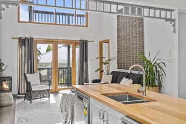 Property 16 Beach Road, Margate TAS 7054 IMAGE 0