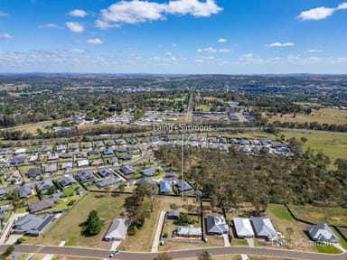 Property 15 Campbell Parade, Armidale NSW 2350 IMAGE 0