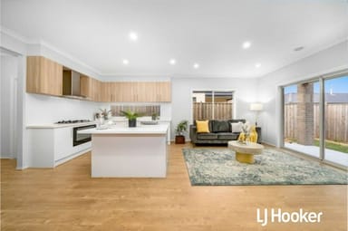 Property 11 Darwinia Avenue, Clyde VIC 3978 IMAGE 0