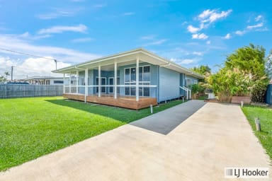 Property 62 Gibsons Road, Burnett Heads QLD 4670 IMAGE 0