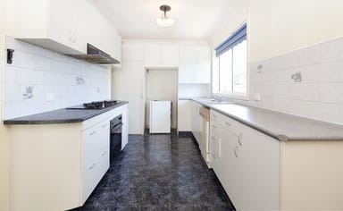 Property 8 Inglewood Avenue, Noble Park North VIC 3174 IMAGE 0