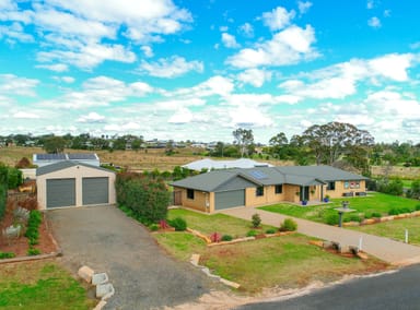 Property 9 Somerset Crescent, Cawdor QLD 4352 IMAGE 0