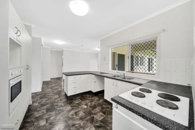 Property 13 Nell Close, KANIMBLA QLD 4870 IMAGE 0