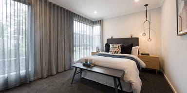 Property 10 Casuarina Close, TORONTO NSW 2283 IMAGE 0