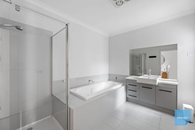 Property 8 Abernethy Avenue, Deer Park VIC 3023 IMAGE 0