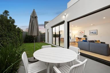 Property 2B Bega Court, Aspendale VIC 3195 IMAGE 0