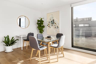 Property 302/2 Kingsley Street, Elwood VIC 3184 IMAGE 0