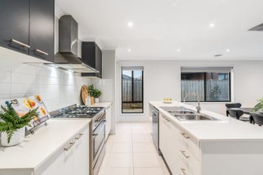 Property 24 Nacelle Street, Mount Duneed VIC 3217 IMAGE 0
