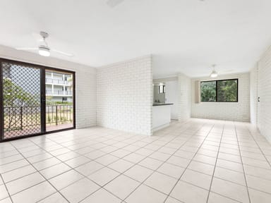 Property Unit 3, 394 Esplanade, TORQUAY QLD 4655 IMAGE 0