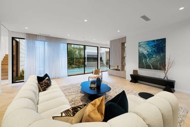 Property 18 Northcote Avenue, Caulfield North VIC 3161 IMAGE 0