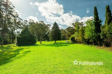 Property 10 Dammans Road, Warburton VIC 3799 IMAGE 0