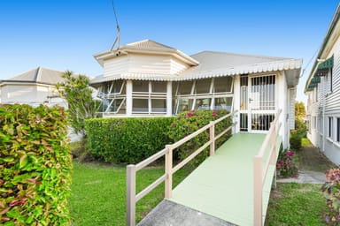 Property 142 Shorncliffe Parade, Shorncliffe QLD 4017 IMAGE 0