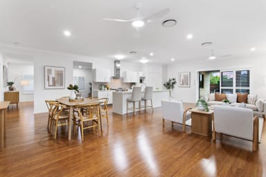 Property 30 Collins Street, WOODY POINT QLD 4019 IMAGE 0
