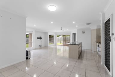 Property 7 Graystone Court, GYMPIE QLD 4570 IMAGE 0