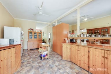 Property 395 Bungadoo Road, BUNGADOO QLD 4671 IMAGE 0