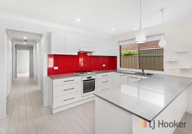 Property 32 Samuel Circuit, ALBION PARK NSW 2527 IMAGE 0