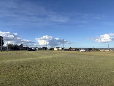 Property 14 Bond Street, Moffatdale Qld 4605 IMAGE 0