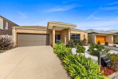 Property 17 Silverleaf Crescent, OFFICER VIC 3809 IMAGE 0