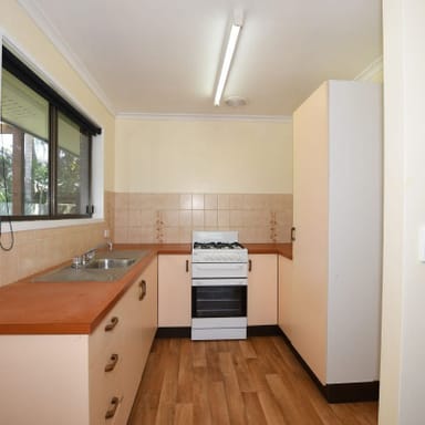 Property 10 Central Avenue, THABEBAN QLD 4670 IMAGE 0