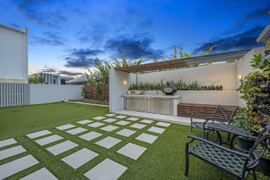 Property 56 Spinnaker Boulevard, Newport QLD 4020 IMAGE 0