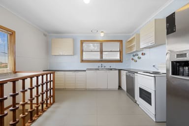 Property 22 Hamilton Street, Peterborough VIC 3270 IMAGE 0