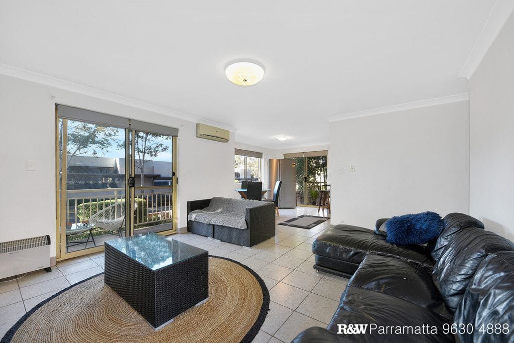Property 2/9-11 Oxford Street, MERRYLANDS NSW 2160 secondary IMAGE