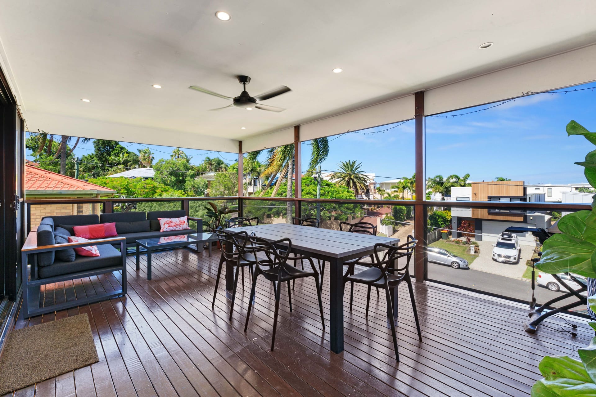 Property 19 Oakley Street, Manly QLD 4179 IMAGE