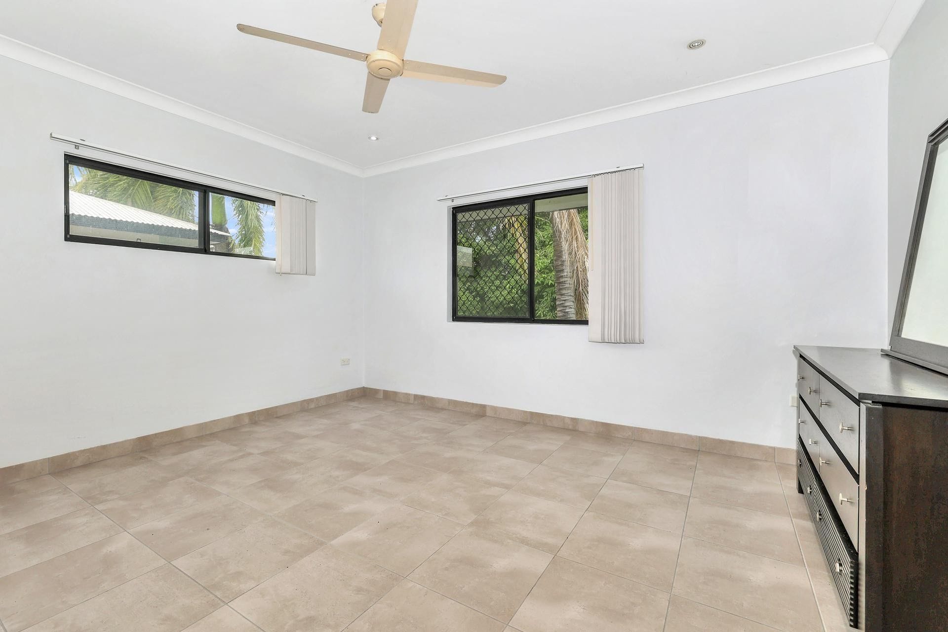 Property 7/2 Ostermann Street, Coconut Grove NT 0810 IMAGE
